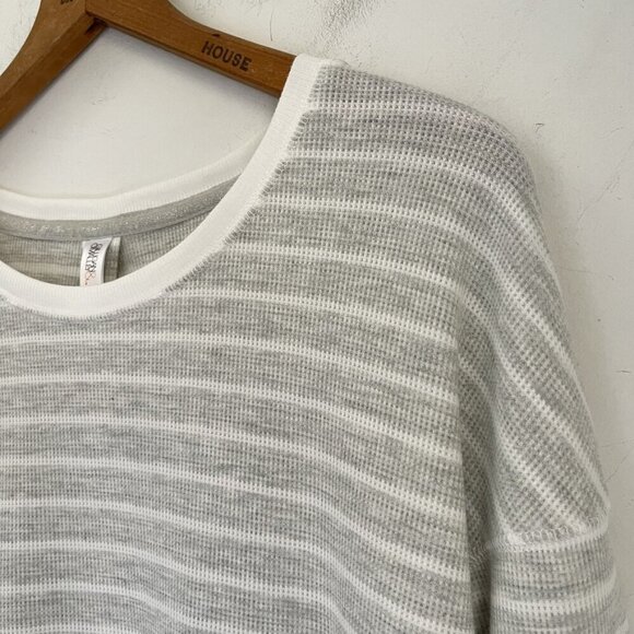Gilligan & O'Malley Women's Thermal Pajama Top M Gray White Striped Long Sleeve - Picture 3 of 10